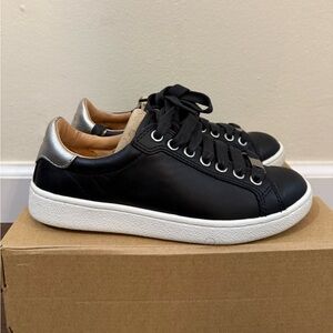 UGG Black Sneakers